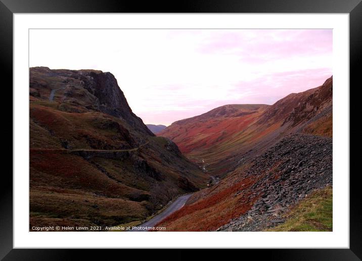 Honister pass Framed Mounted Print by Pelin Bay