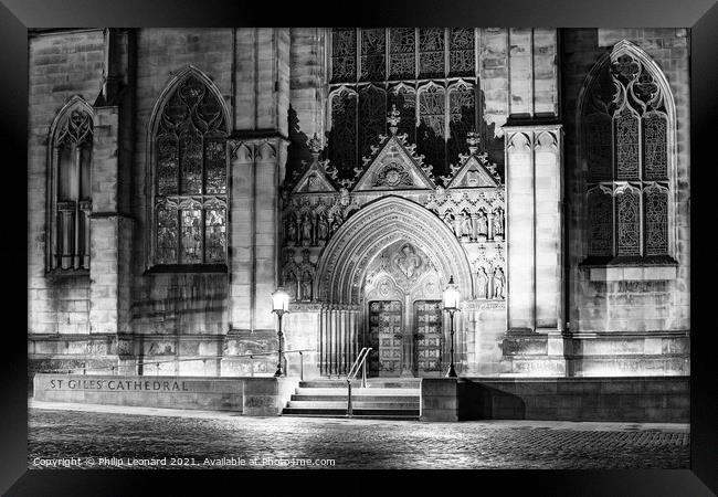 St Giles Cathedral Edinburgh Scotland at Night. Framed Print by Philip Leonard