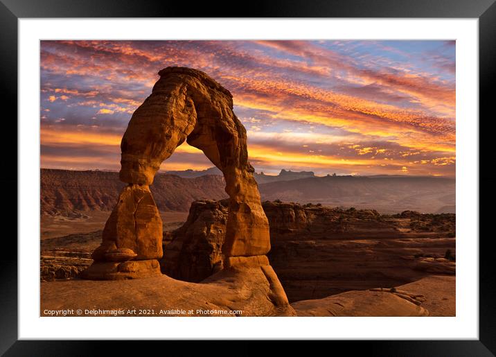 Arches National Park. Delicate arch at sunset Framed Mounted Print by Delphimages Art