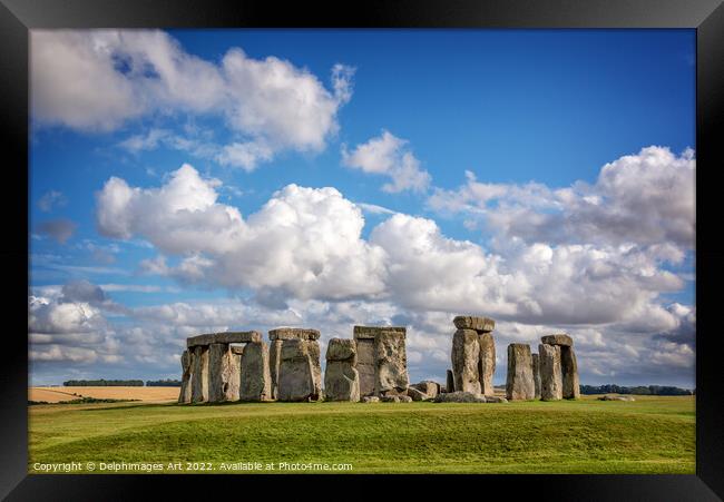 Stonehenge, UK Framed Print by Delphimages Art