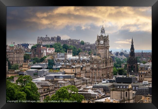 Edinburgh skyline and castle at sunset, Scotland Framed Print by Delphimages Art