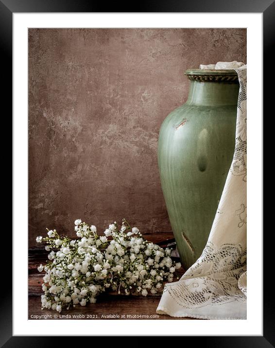 Gypsophila and vase Framed Mounted Print by Linda Webb