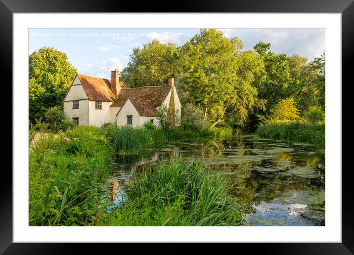 Willy Lott's House cottage, Flatford Mill Framed Mounted Print by Ian Murray