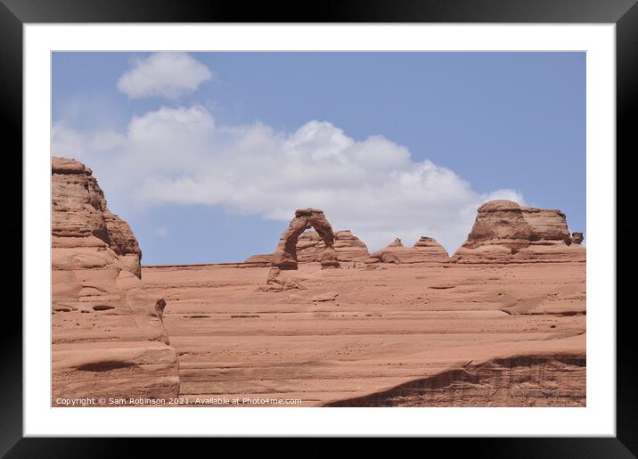 Delicate Arch, Arches National Park Framed Mounted Print by Sam Robinson