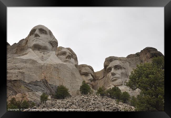 Mount Rushmore National Memorial Framed Print by Sam Robinson