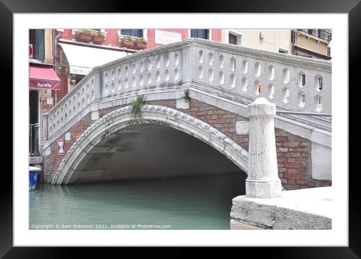 Venetian Bridge Framed Mounted Print by Sam Robinson