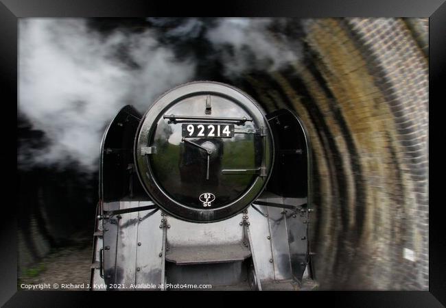 BR Class 9F no. 92214 enters Greet Tunnel, Gloucestershire Warwickshire Railway Framed Print by Richard J. Kyte