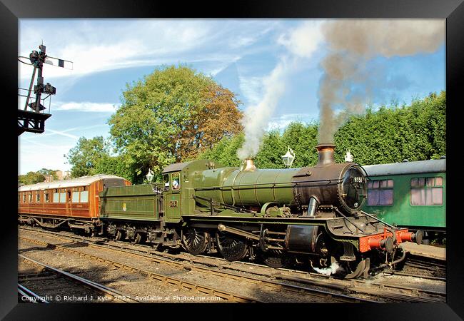 WSR 9351 class no. 9351 departs Bridgnorth Framed Print by Richard J. Kyte