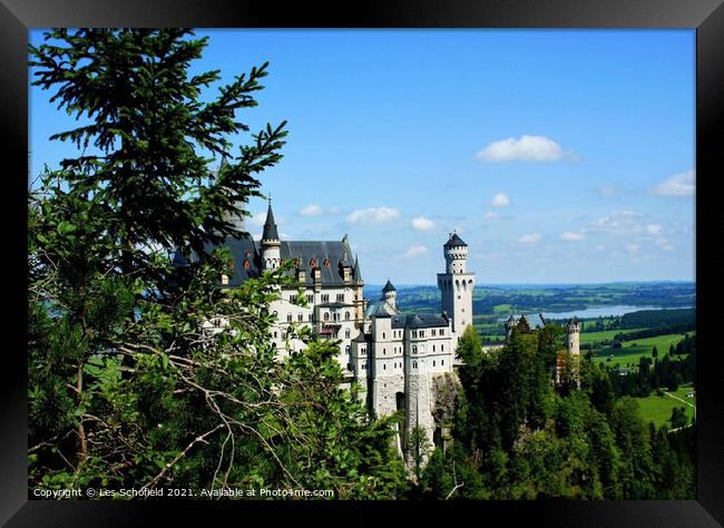 Neuschwanstein Castle Framed Print by Les Schofield