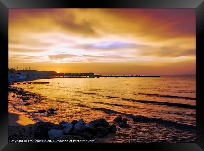 Roda Beach Corfu Sunset Framed Print by Les Schofield