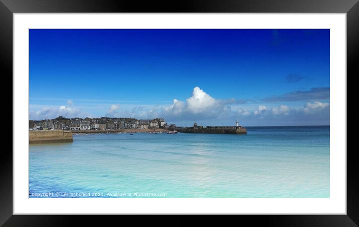 St Ives Cornwall Framed Mounted Print by Les Schofield