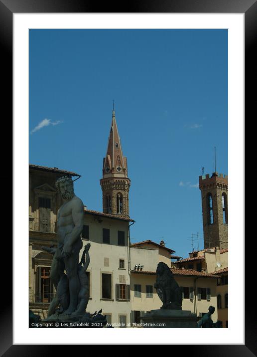 Piazza Del Campo  Italy Framed Mounted Print by Les Schofield