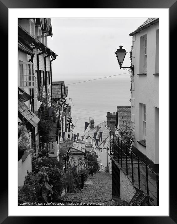 Clovelly  North Devon  Framed Mounted Print by Les Schofield