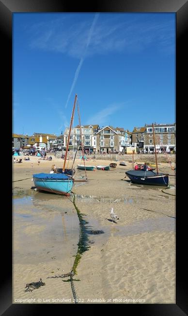St ives cornwall  Framed Print by Les Schofield
