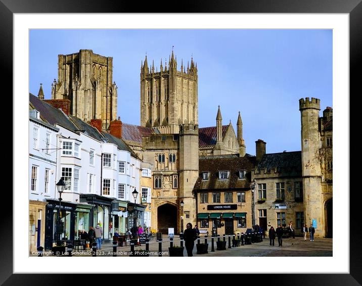 Wells cathedral Somerset  Framed Mounted Print by Les Schofield