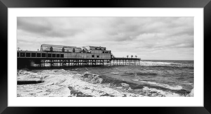 Aberystwyth Victorian pier  Framed Mounted Print by Les Schofield