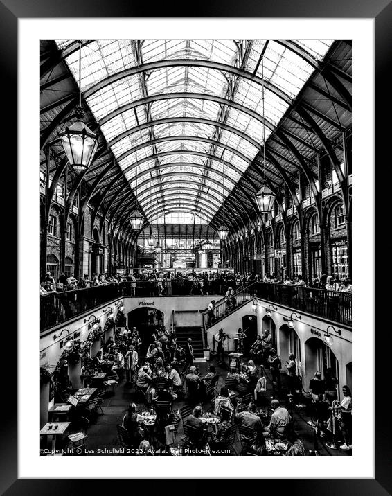 Black and white covent garden London  Framed Mounted Print by Les Schofield