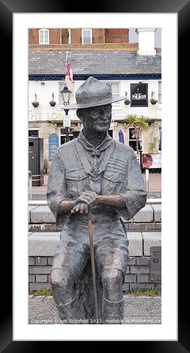 Baden Powell monument  Framed Mounted Print by Les Schofield