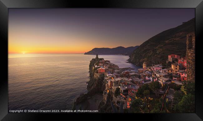 Vernazza village, aerial view at sunset. Cinque Terre, Liguria,  Framed Print by Stefano Orazzini