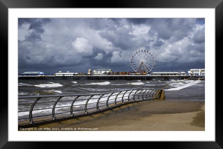 South Pier at Blackpool, UK Framed Mounted Print by Ian Miller