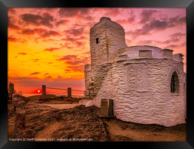 Sunset at the Huer's Hut Newquay Framed Print by Geoff Tydeman