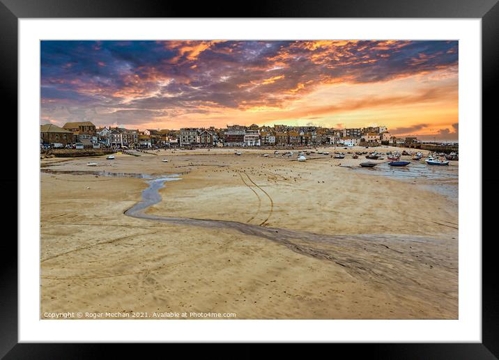 Serenity in St Ives Framed Mounted Print by Roger Mechan