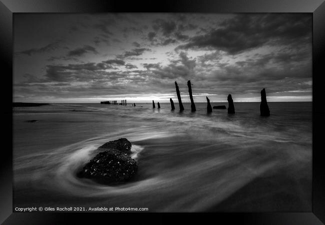 Waves beach Spurn point Yorkshire Framed Print by Giles Rocholl