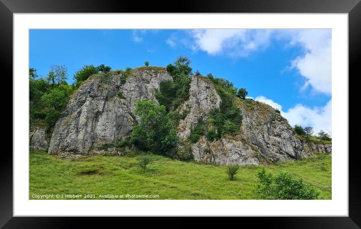 Dovedale / Milldale Rock Formation Framed Mounted Print by I Hibbert