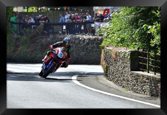 2022 IOM TT tourist trophy races, motorbikes, MotoGP, BSB, WSBK, Gas Monkey, UK England Framed Print by Russell Finney