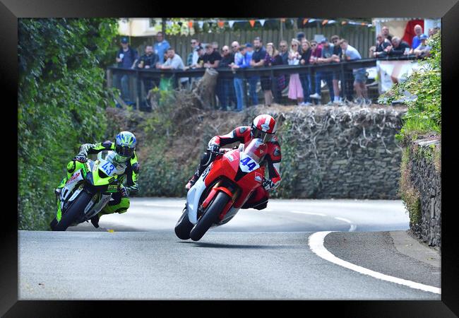 2022 IOM TT tourist trophy races, motorbikes, MotoGP, BSB, WSBK, Gas Monkey, UK England Framed Print by Russell Finney