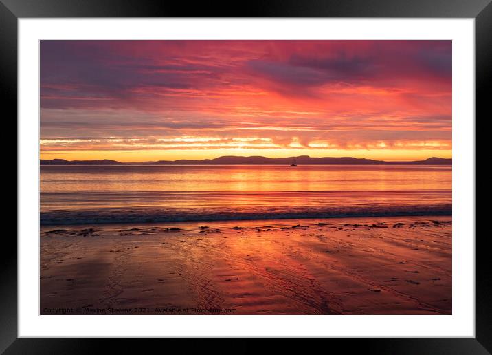 Portmahomack Sunset Framed Mounted Print by Maxine Stevens