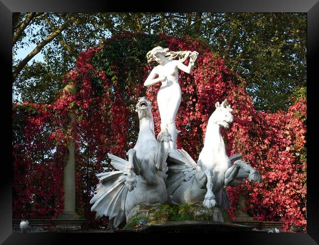 The Naked Ladies Statue, York House Gardens Framed Print by Peter Hodgson