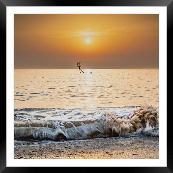 Incoming Waves at Hopton-on-Sea Framed Mounted Print by Terry Newman