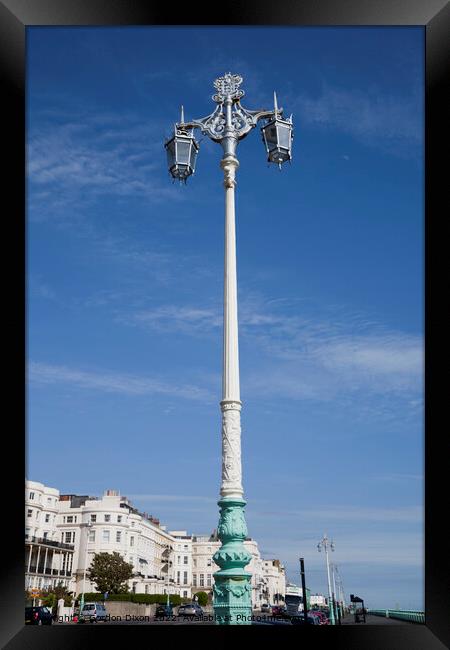 One of Brighton's historic seafront lampposts Framed Print by Gordon Dixon