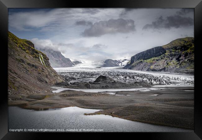 Majestic Glacial Bay Framed Print by Hörður Vilhjálmsson