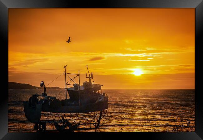 Sunrise at Stonehaven Bay Framed Print by DAVID FRANCIS