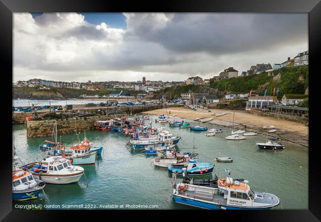 The picturesque Newquay Harbour in Cornwall. Framed Print by Gordon Scammell