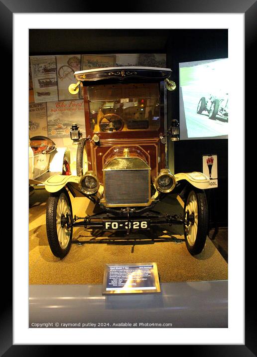 1914 Ford Model T Van at the Beaulieu Car Museum. Framed Mounted Print by Ray Putley