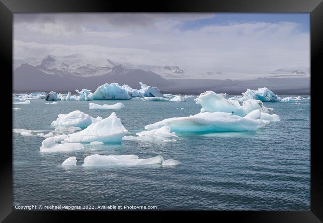 Iceland, Jokulsarlon Lagoon, Turquoise icebergs floating in Glac Framed Print by Michael Piepgras