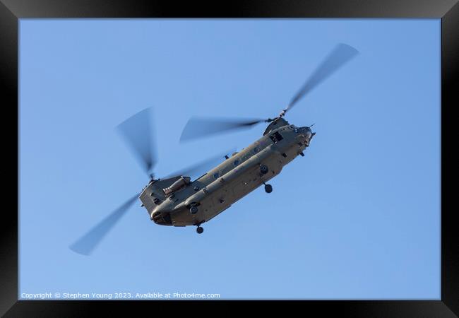 Chinook Helicopter Framed Print by Stephen Young