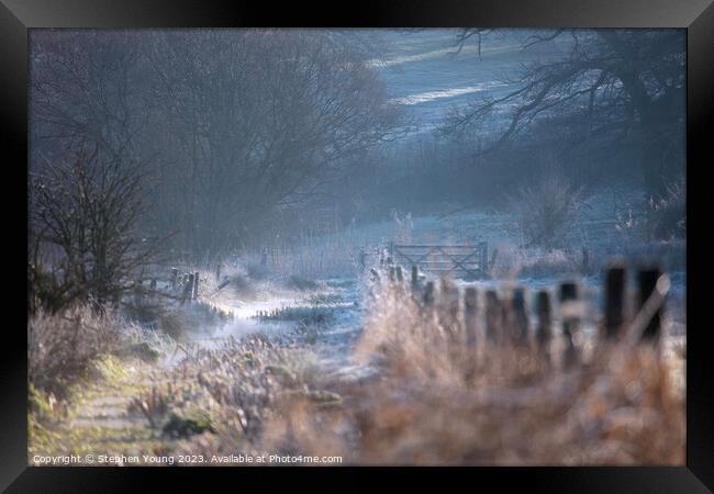 Rural North Hampshire Winter Path Framed Print by Stephen Young