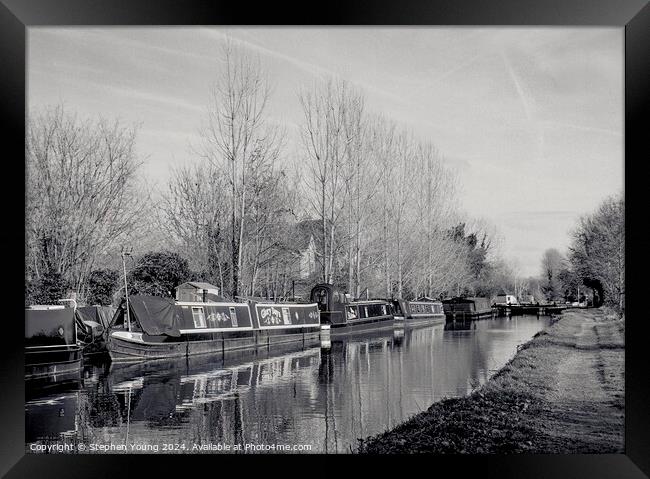 Winter on the Kennet and Avon Canal - 35mm Film Framed Print by Stephen Young