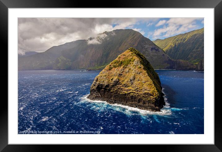 Aerial coastal view rocky seabird sanctuaries Molokai Hawaii  Framed Mounted Print by Spotmatik 