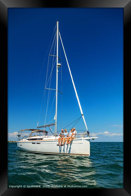 Luxury travel sailing the ocean for retired friends Framed Print by Spotmatik 