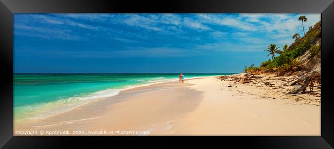 Panoramic Bahamas tourist resort for romantic beach vacations Framed Print by Spotmatik 