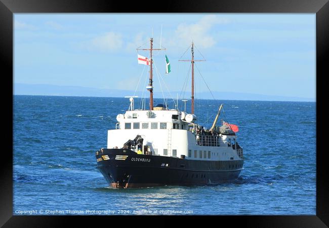 Lundy Island's MV Oldenburg at sea in the Bristol  Framed Print by Stephen Thomas Photography 