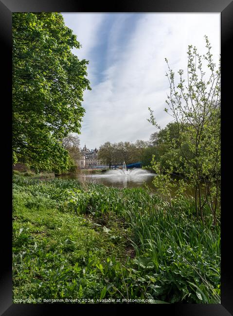 St James's Park Framed Print by Benjamin Brewty