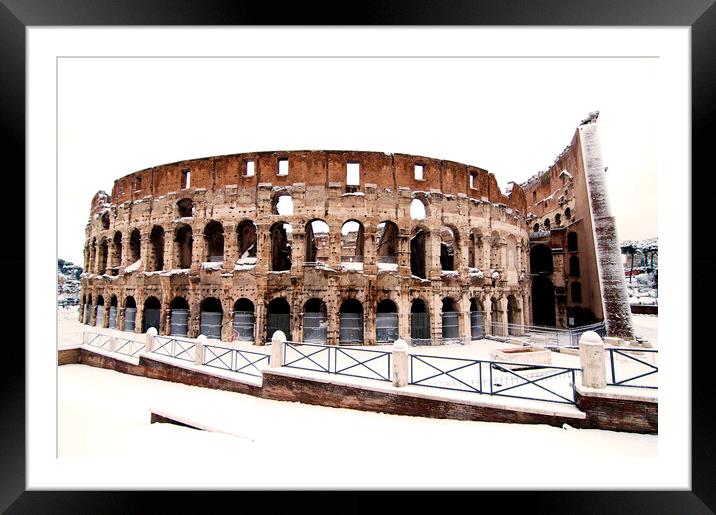 Colosseum Framed Mounted Print by Fabrizio Troiani