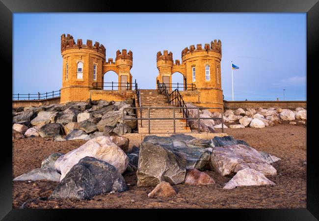 Withernsea Pier Towers Framed Print by Steve Smith