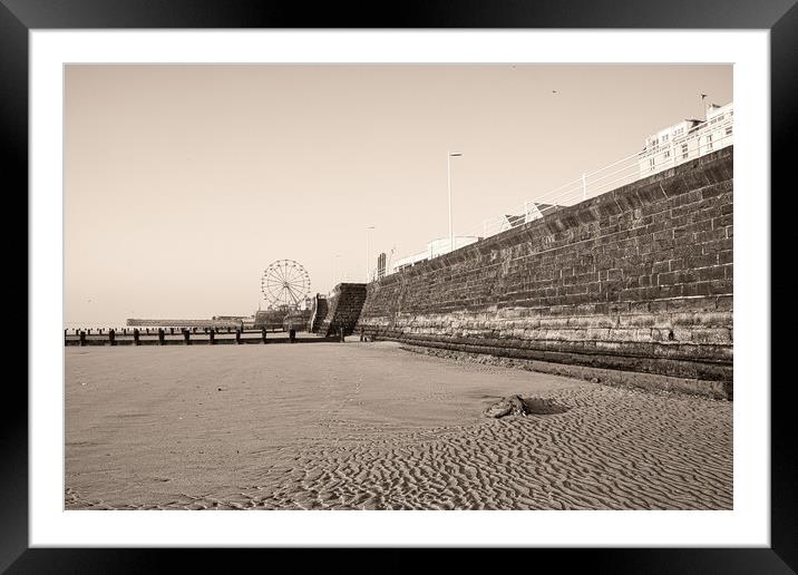 Bridlington Seafront Framed Mounted Print by Steve Smith